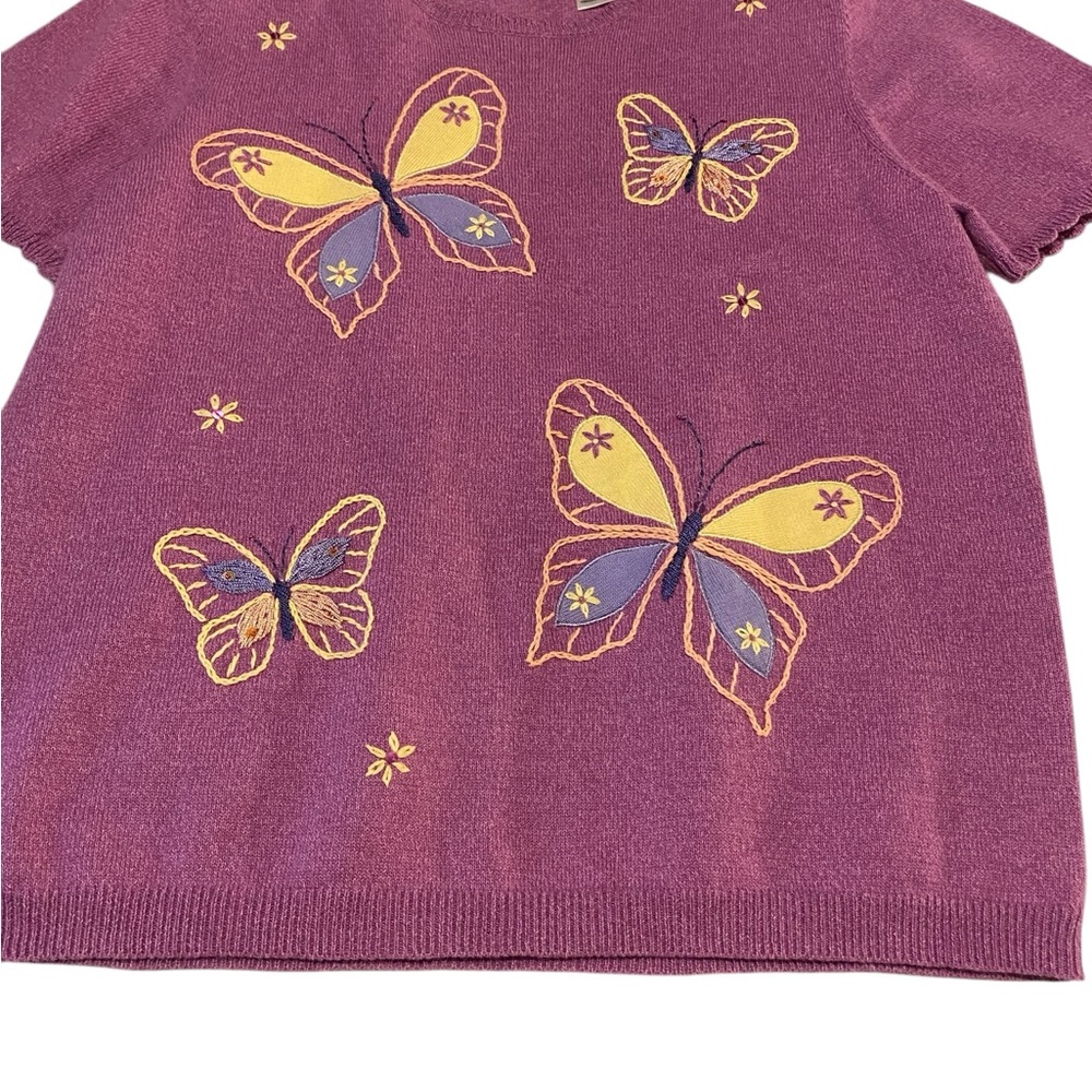 Lightweight short sleeve knit sweater embroidered butterflies women’s size sm